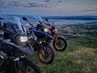 Voyage guidé en moto de Split au parc national de Krka